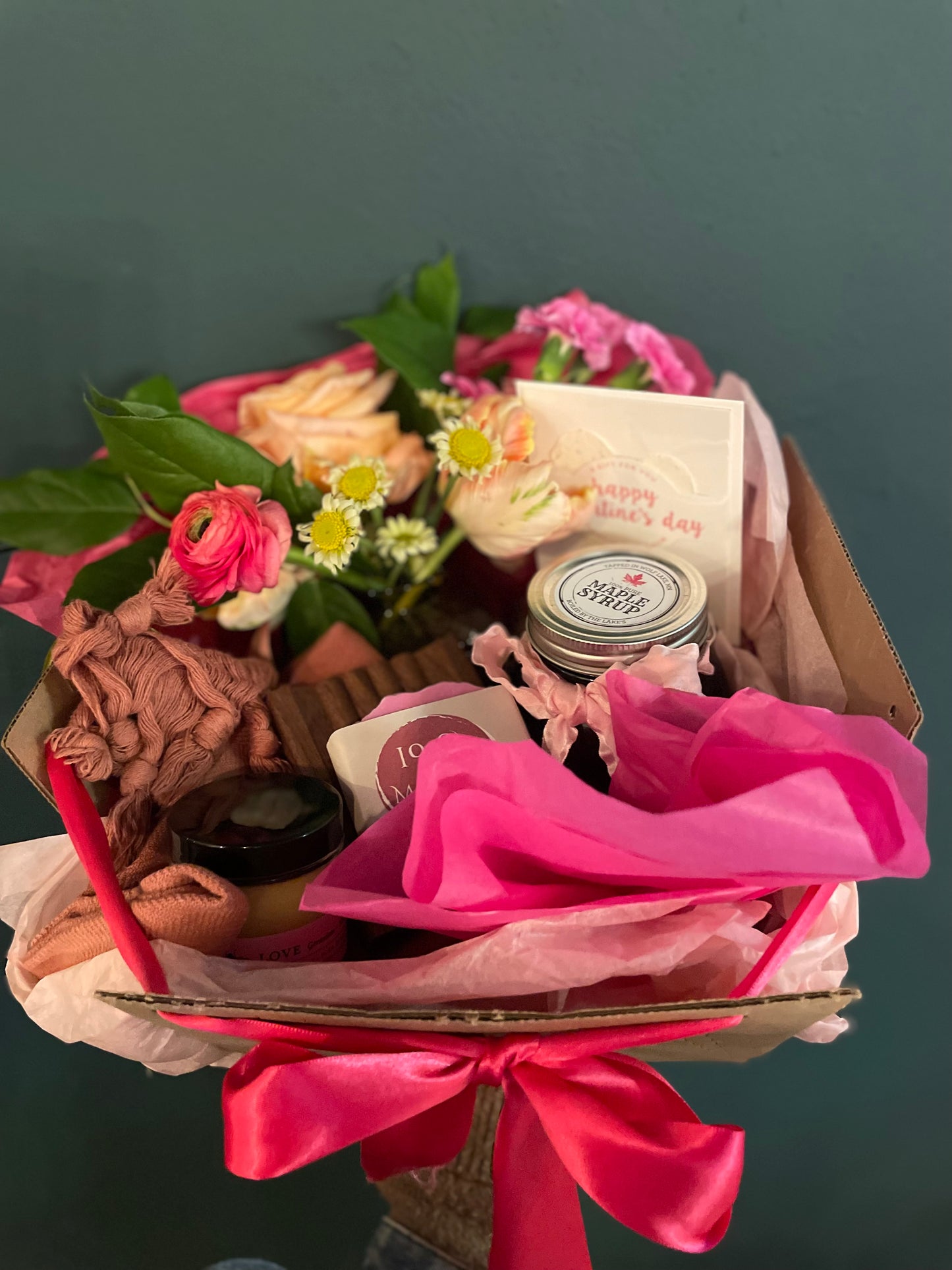 Holiday Gift Box - Valentine’s Day